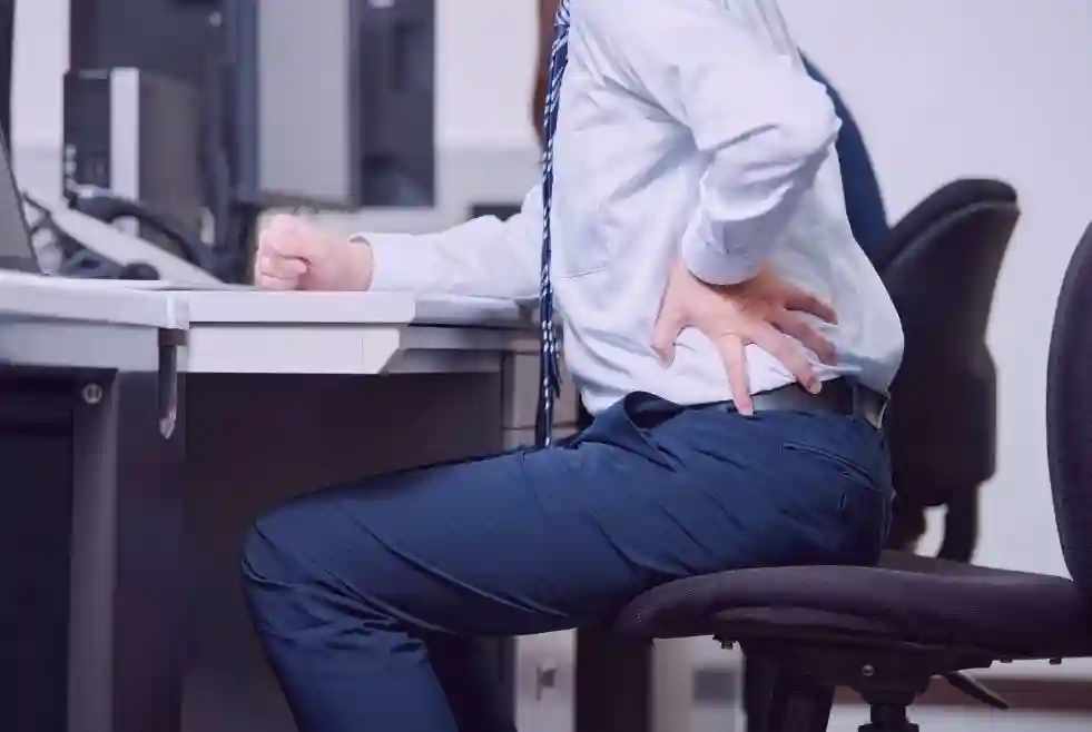 Ergo-Smarts: Increasing Workplace Comfort and Reducing Pain